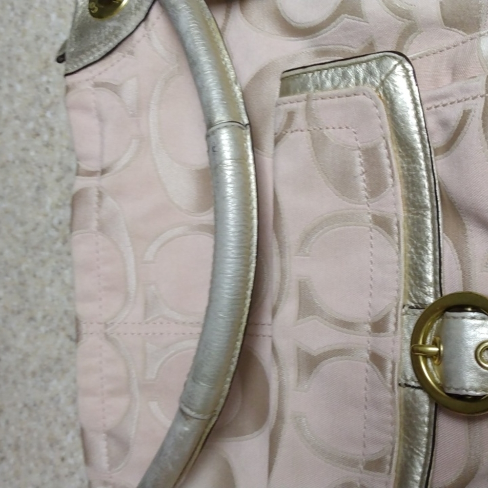 Coach Handbag - Picture 7 of 7